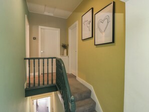 Cottage | Interior - Columbus View (Scarborough)