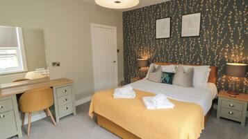 Cottage | 3 bedrooms, individually decorated, individually furnished, free WiFi