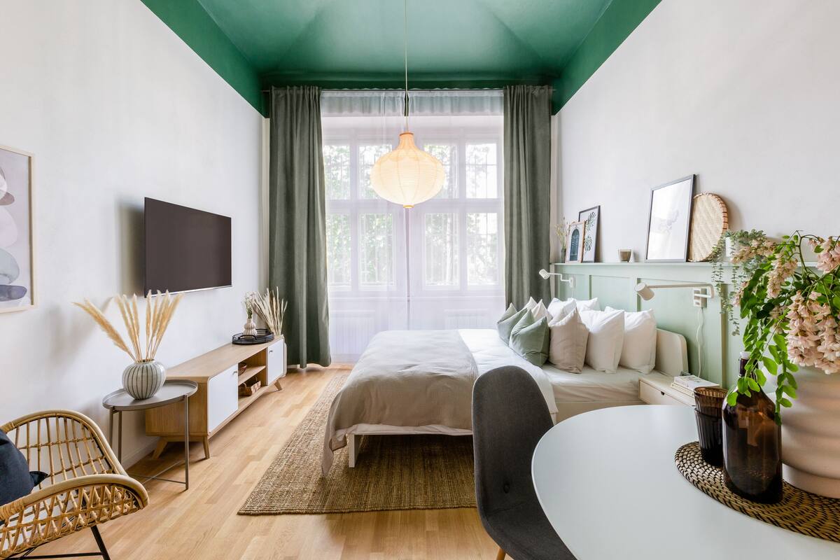 1 bedroom, iron/ironing board, cribs (surcharge), WiFi (free)