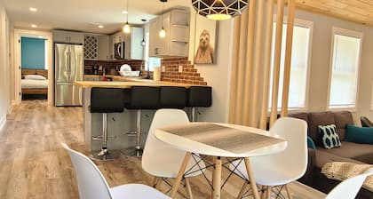 Fully remodeled house in perfect location