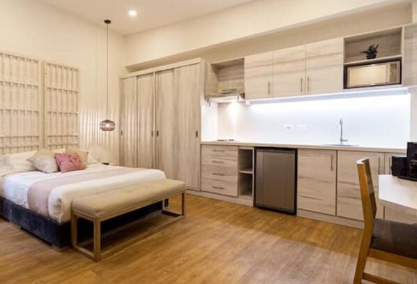 1 Schlafzimmer, Zimmersafe, Bügeleisen/Bügelbrett, kostenloses WLAN