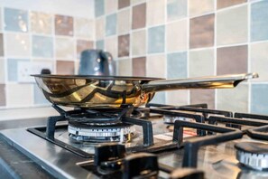 قهوة و/أو ماكينة صنع القهوة