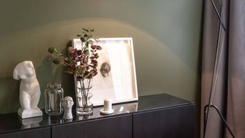 Apartment | 1 bedroom, individually decorated, individually furnished