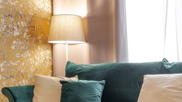 Deluxe Apartment | 1 bedroom, individually decorated, individually furnished