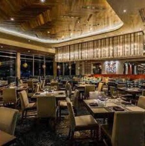 Dining - Peace to men of good will (Orlando Florida)