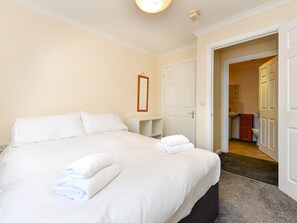 1 soverom, strykejern/-brett, wi-fi (inkludert) og sengetøy