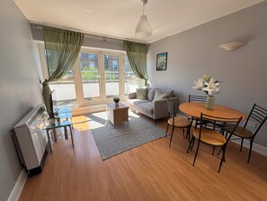 Leilighet – standard, terrasse | Wi-fi (inkludert)