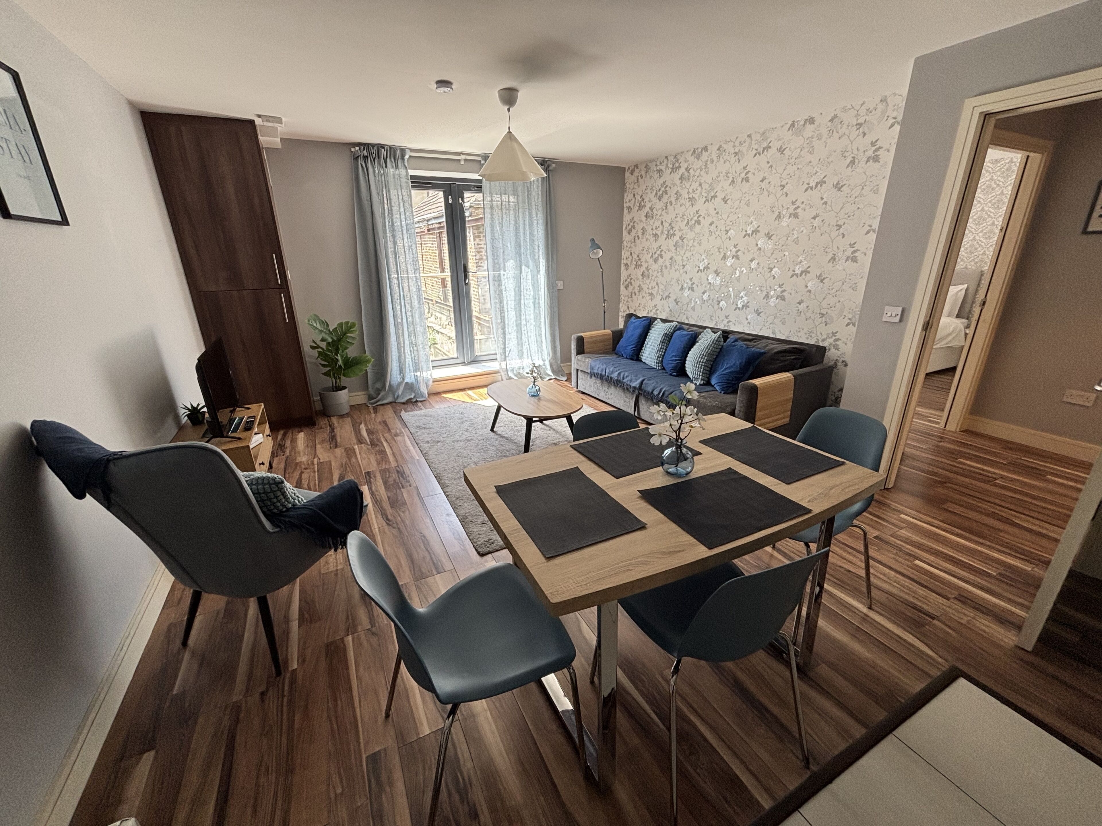 Standard Apartment, Patio | Living area