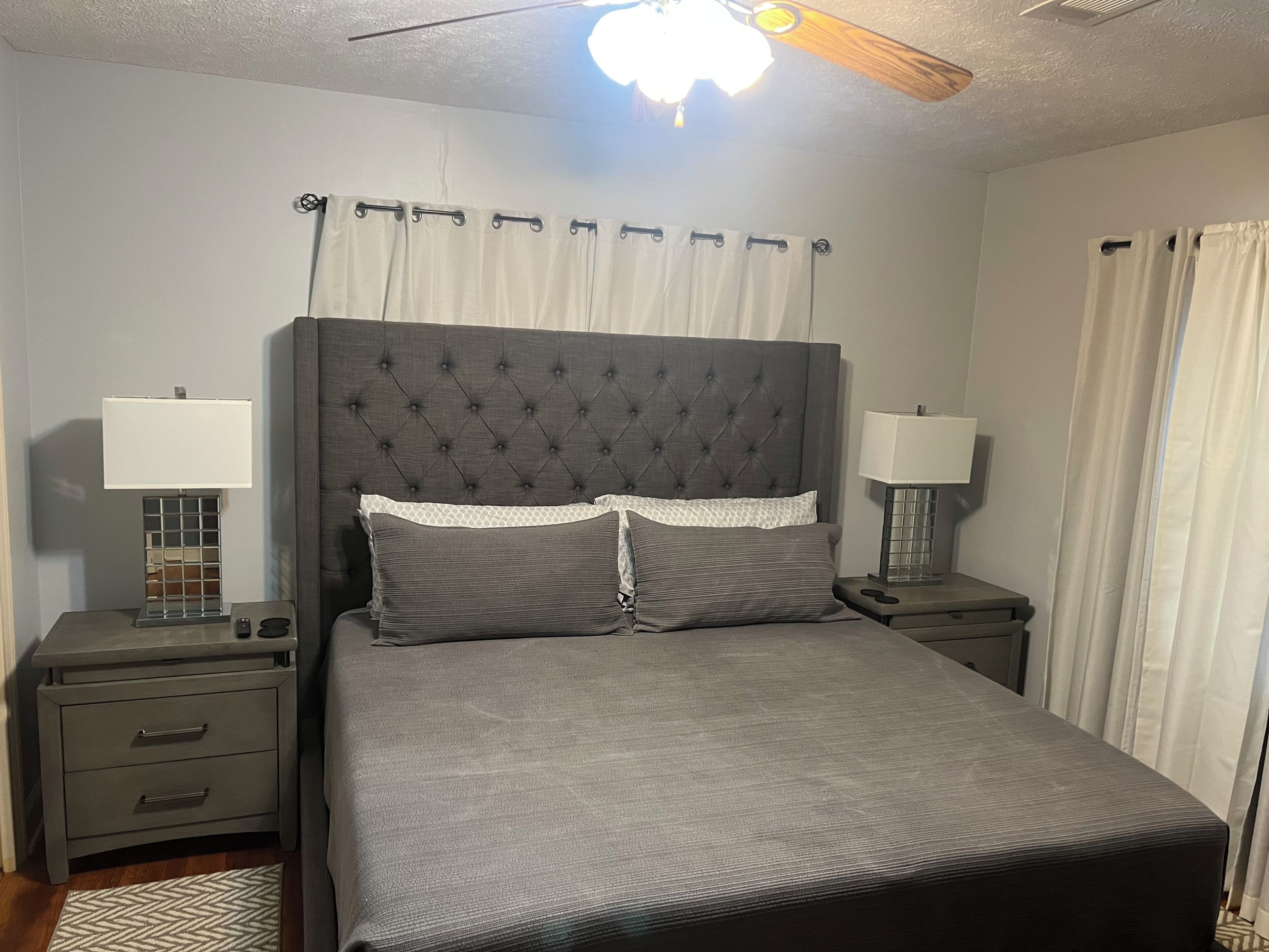 2 chambres, bureau, fer et planche à repasser, Wi-Fi gratuit