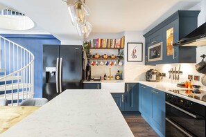 Private kitchen - Beautiful One Bed Apartment In East London (London)