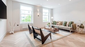 Unclassified image, 4 of 42, button - Notting Hill Gate Residence I (London)