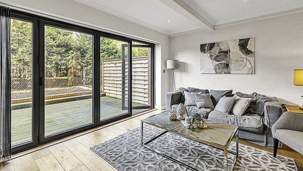 Basic Apartment, 1 Queen Bed | Living area - Chic and Contemporary Retreat in Brentford (Brentford)