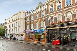 Exterior - Contemporary Oasis in Paddington III (London)