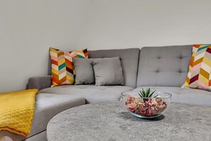 Apartment | Living room - Contemporary Oasis in Paddington III (London)