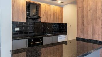 Luxury-Suite | 1 Schlafzimmer, schallisolierte Zimmer, Bügeleisen/Bügelbrett