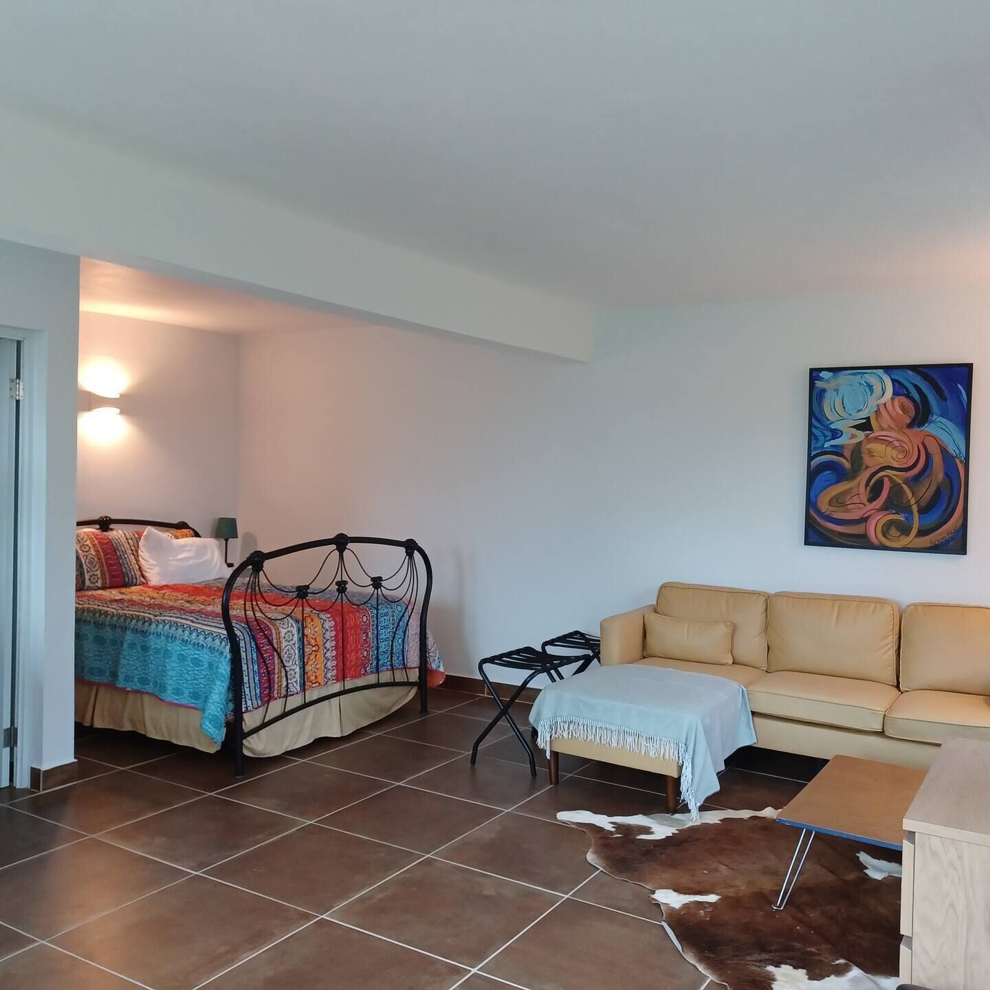 1 chambre, fer et planche à repasser, Wi-Fi gratuit, draps fournis