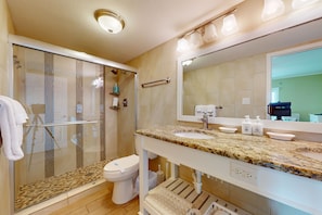 Shower, towels