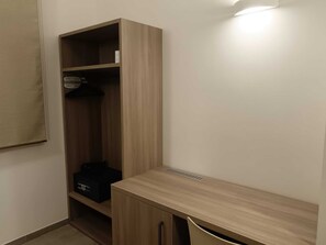 Chambre | Coffres-forts dans les chambres, bureau, rideaux occultants