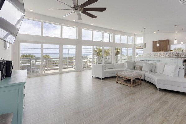 スマートテレビ