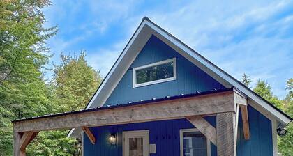 Brand New, Private Home w/ Nordic Hot Tub- Just 1/2 mile to Jay Peak Resort