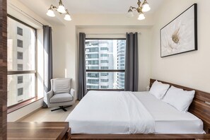 1 habitación, ropa de cama de alta calidad y cortinas blackout 