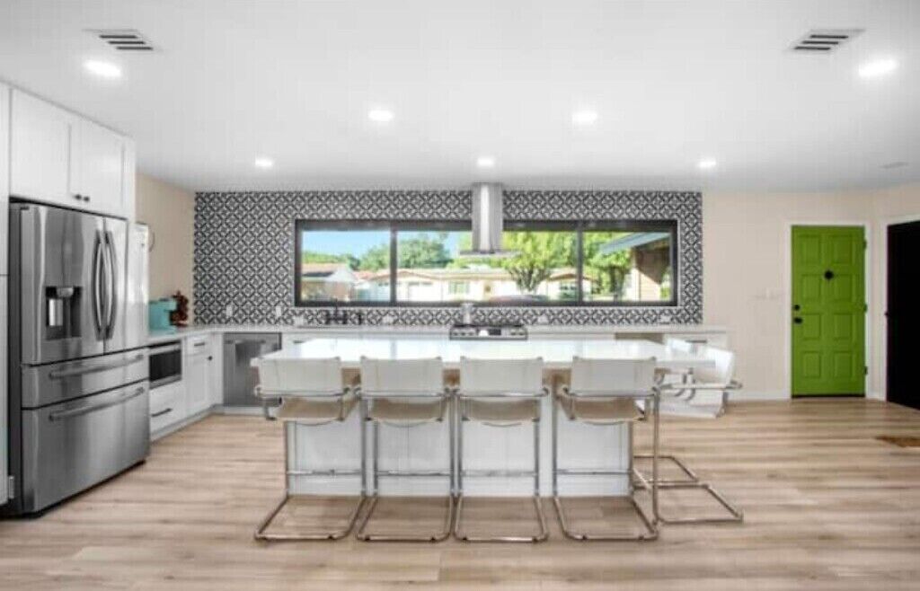 Marvelous Mid-Century in The Heart of McAllen