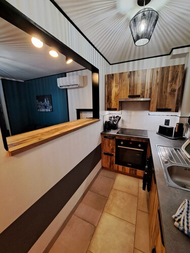 Eco-Logis, house with private garden and terrace0