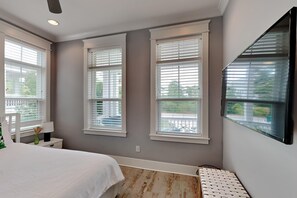 House, Multiple Beds, Patio
