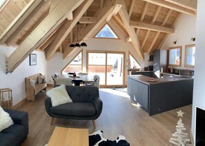 Living area - Chalet, 50m from shops, terrace, 100m², Valloire (Valloire)