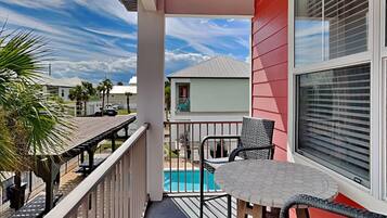 House, Multiple Beds, Balcony, Pool View | Property grounds