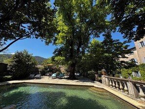Alberca al aire libre 
