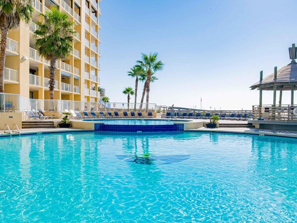 Pool - Summer House on Romar Beach #104a (Orange Beach)