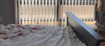 1. Apartment with hot tub and fireplace
