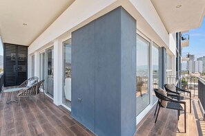 Balcony view - MONYXBNB HOTEL (Puerto Vallarta)