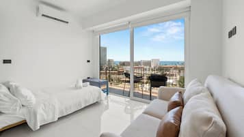 Apartamento de lujo | 3 dormitorios, ropa de cama de alta calidad, edredones de plumas