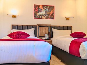 Singola Deluxe | 1 camera, minibar, una cassaforte in camera, con stile personalizzato