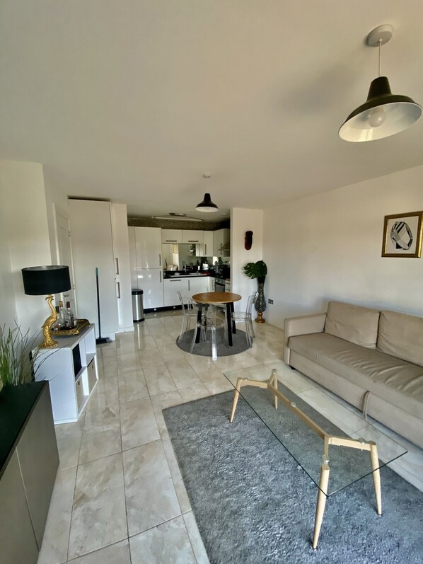 Apartment | Living area