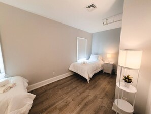 5 dormitorios, escritorio, tabla de planchar con plancha y wifi gratis