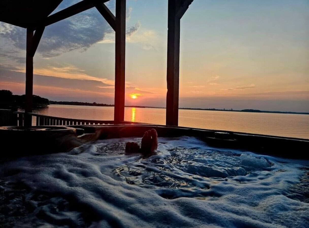 Bain à remous extérieur