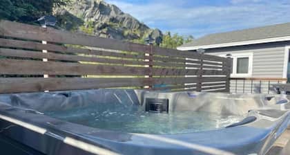 The Blue Bird- with hot tub