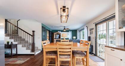 The Lakeside - Hot Tub, Dog Friendly, Trail Acces - Pontoon Rental - On Lake Winter