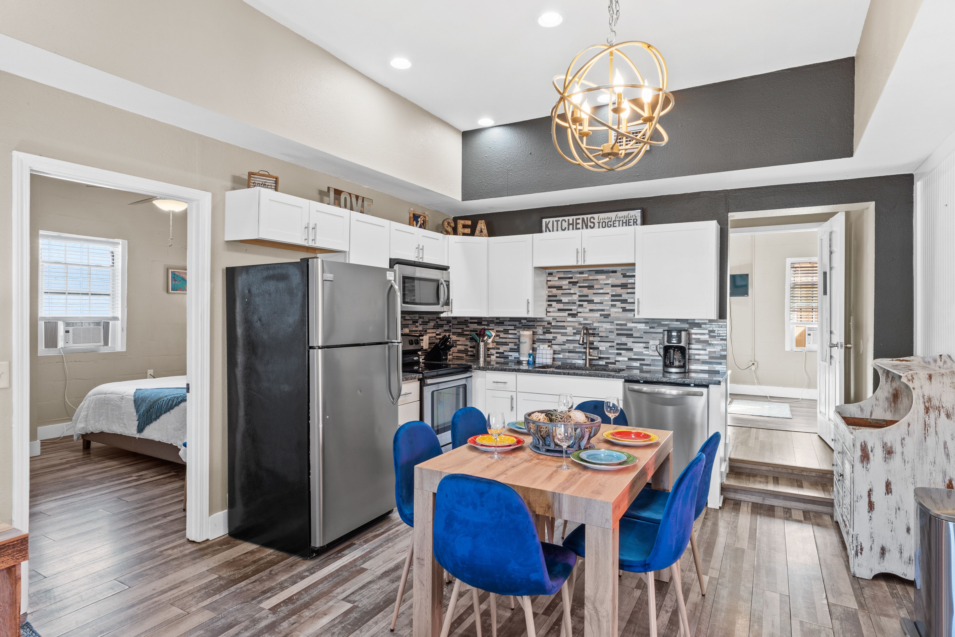 บ้านพัก, 4 ห้องนอน | ครัวส่วนตัว | ตู้เย็นขนาดใหญ่, ไมโครเวฟ, เตาอบ, เตาประกอบอาหาร