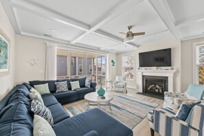 Smart TV, fireplace, video games, table tennis