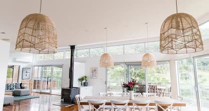 River House - idyllic riverside and beach location