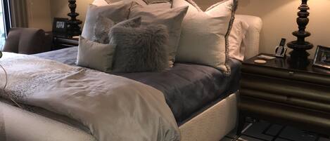 1 室のベッドルーム、WiFi、ベッドシーツ