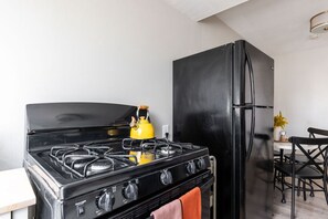 Fridge, microwave, oven, coffee/tea maker
