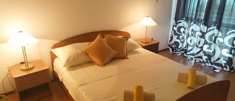 1 habitación, wifi gratis y ropa de cama