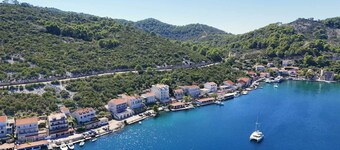 Apartments Patricija One bedroom apartment with balcony and sea view