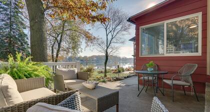 Lakefront Getaway in Leesburg w/ Dock + Kayaks!