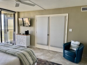 2 bedrooms, iron/ironing board, travel crib, free WiFi